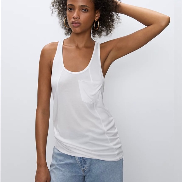 Aritzia Babaton Sami Tank White size L - Picture 2 of 5